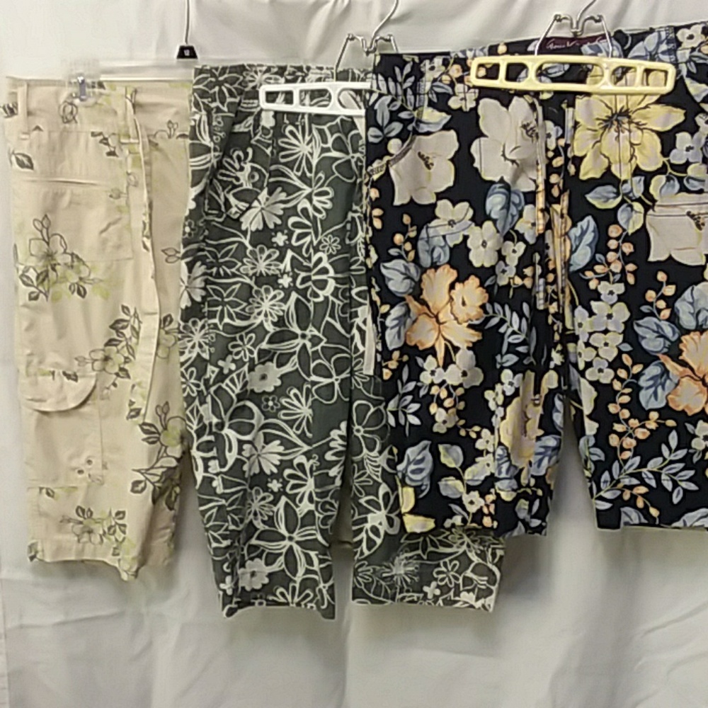 3 pair capris